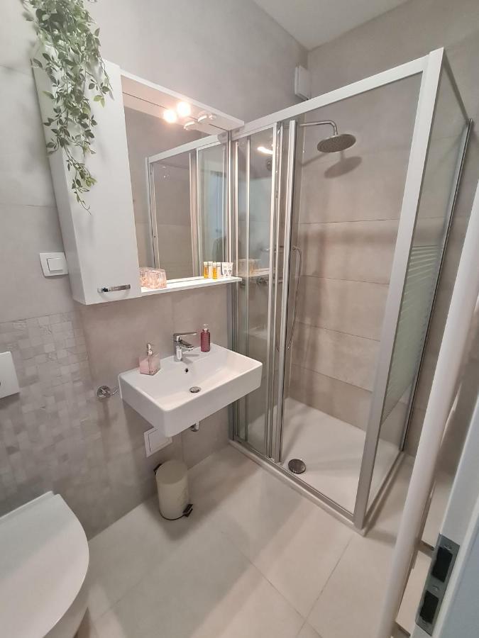 Apartment Alea Сень Екстер'єр фото