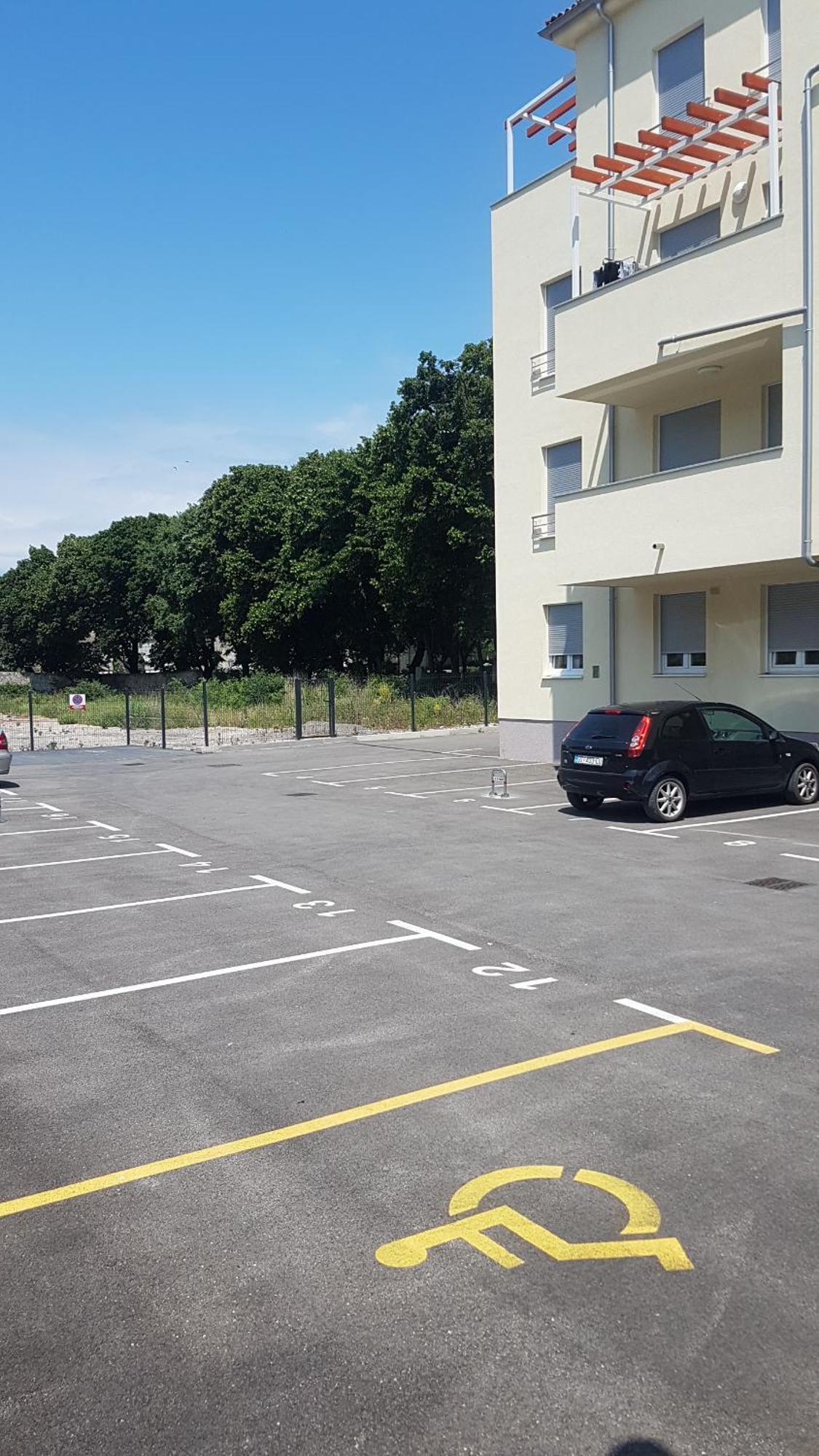Apartment Alea Сень Екстер'єр фото